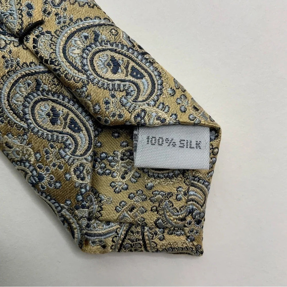 BURMA BIBAS Gold Paisley Woven Silk Tie - Picture 6 of 11